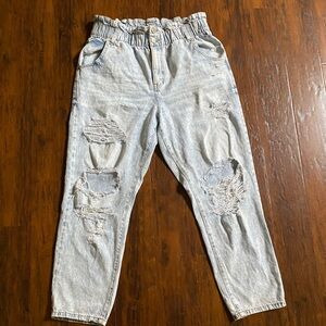SO Acid Wash High Rise Mom Jean Size 15/32w